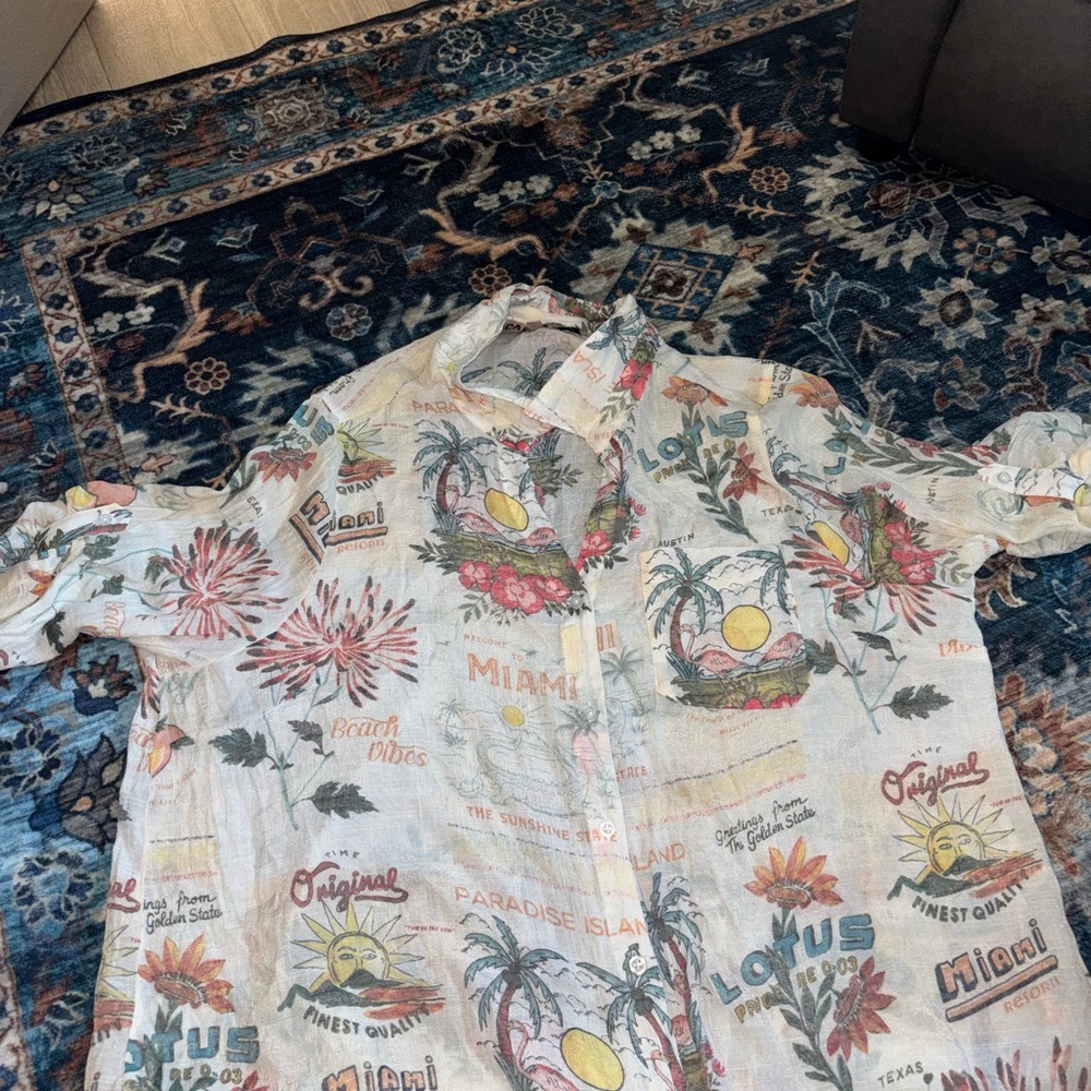 Women’s linen tropical shirt